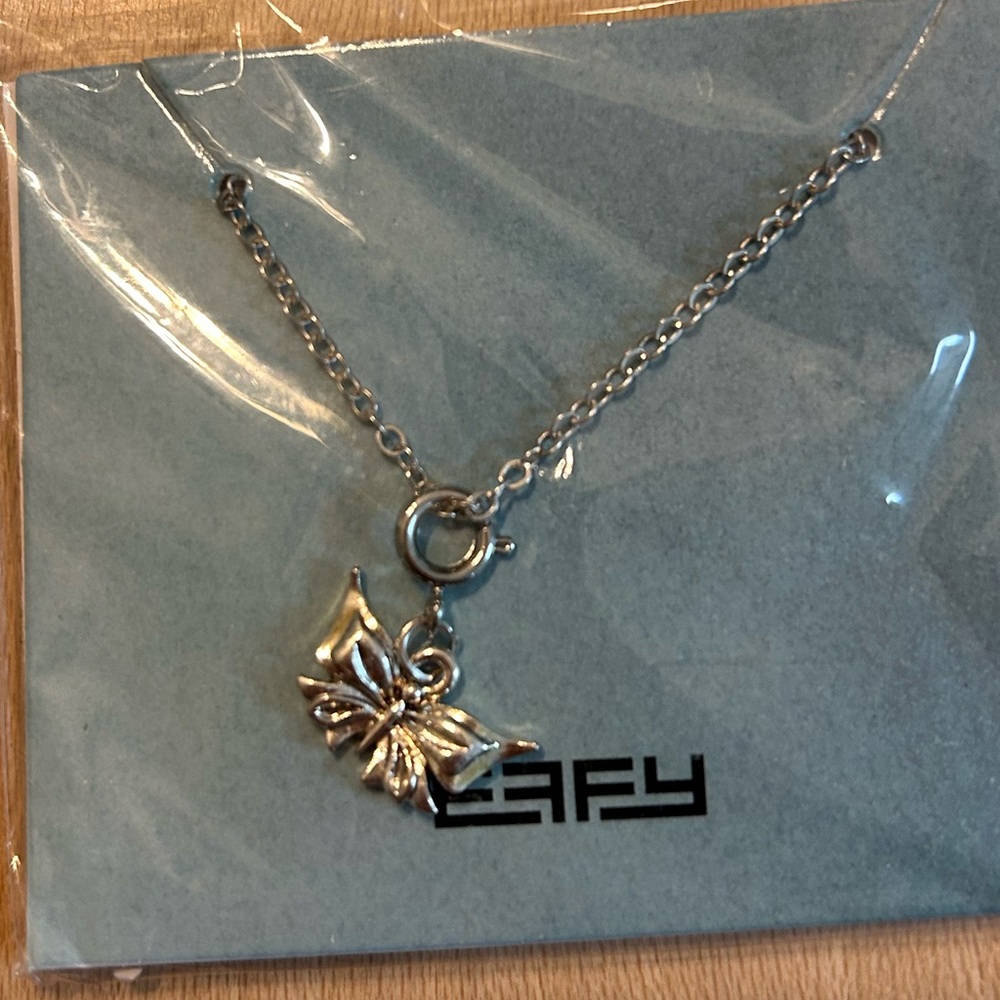 Effy silver tone butterfly charm 18” necklace